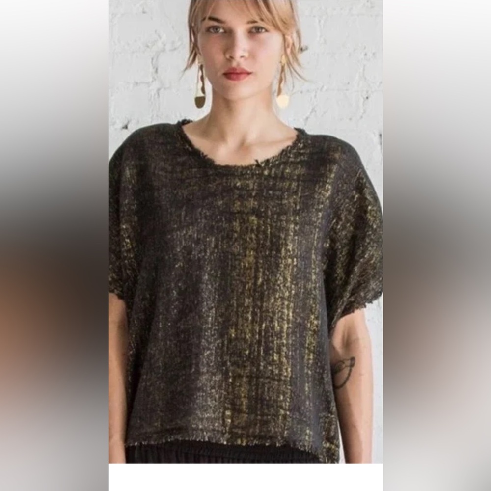 Raquel Allegra raw edge t shirt gray and gold